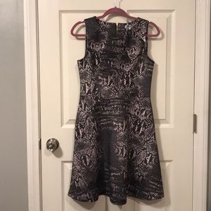 Jennifer Lopez size 10